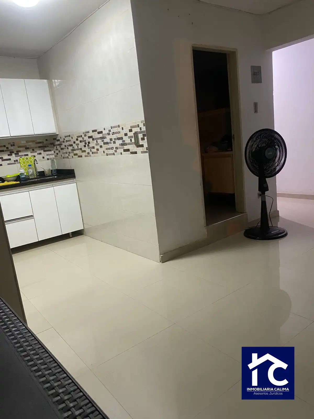 Casa de 3 pisos Barrio Decepaz Cali